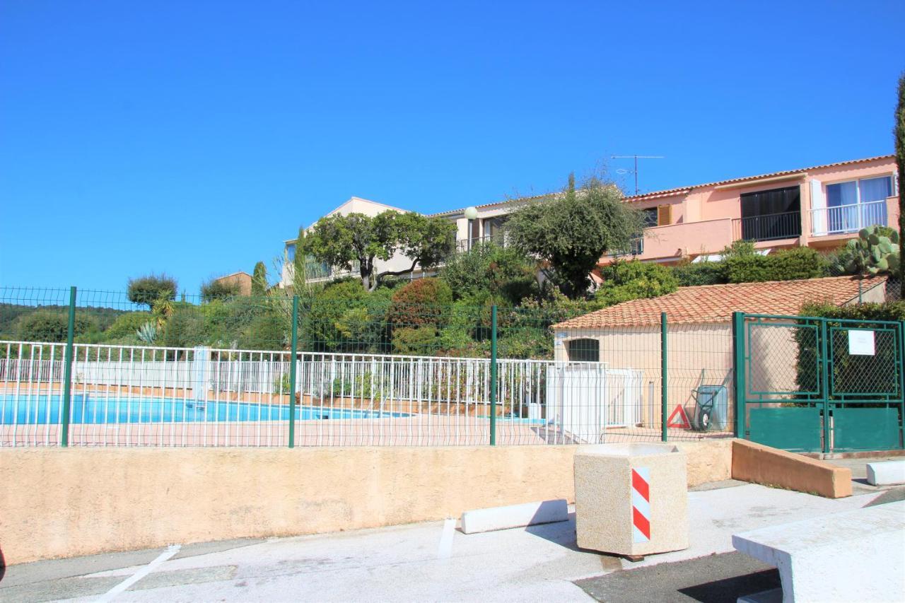 Studio Pool House Vue Mer Panoramique Amazing Sea View Wifi Linge Linen Inclut Aircondition Ла Кроа Валмер Екстериор снимка