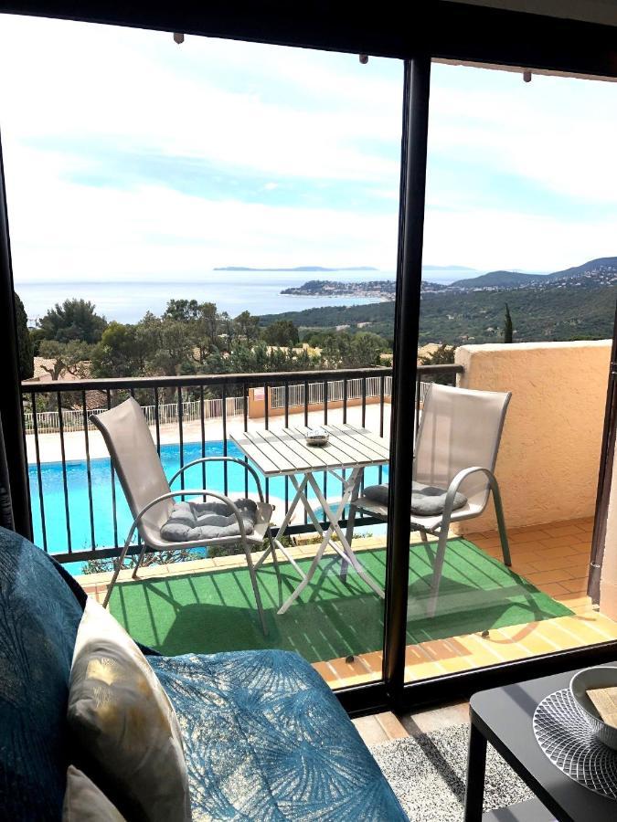 Studio Pool House Vue Mer Panoramique Amazing Sea View Wifi Linge Linen Inclut Aircondition Ла Кроа Валмер Екстериор снимка